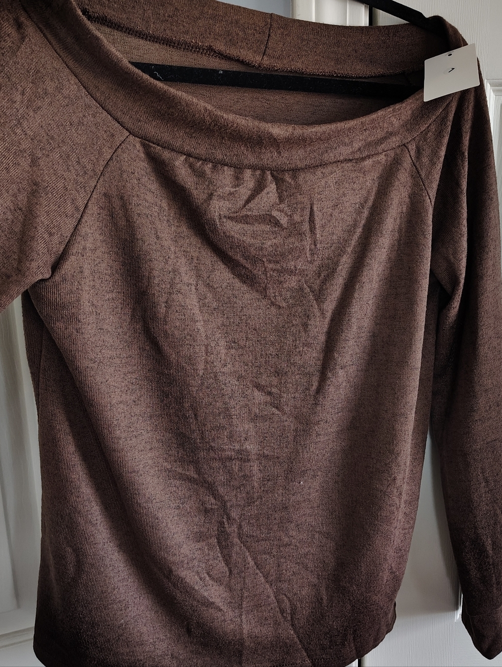 Off-Shoulder Brown Women's Top L - Picture 8 of 11